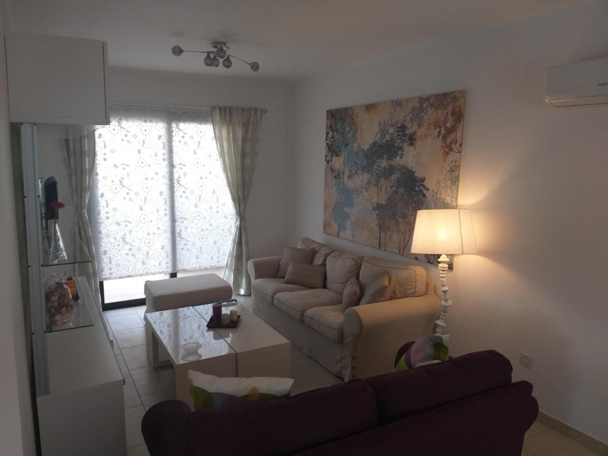 Horizon Luxury Apartment 4 Larnaca Dış mekan fotoğraf